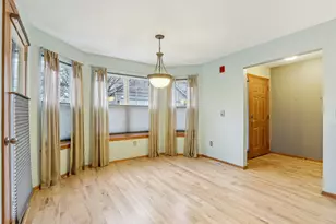 7011 W Rawson Ave, Franklin, WI 53132 - Photo 10