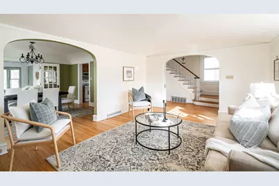 1753  Underwood Ave, Wauwatosa, WI 53213 - Photo 6