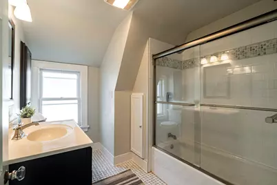 1753  Underwood Ave, Wauwatosa, WI 53213 - Photo 20