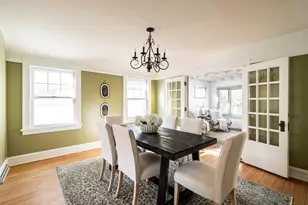 1753 Underwood Ave, Wauwatosa, WI 53213 - Photo 8