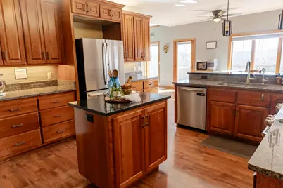 S62W28195  Ridge Valley Rd, Genesee, WI 53189 - Photo 8