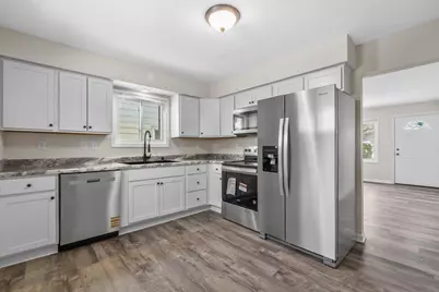 4655 N 20th St, Milwaukee, WI 53209 - Photo 2