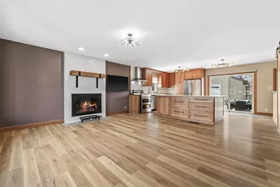 8204  15th Ave, Kenosha, WI 53143 - Photo 2