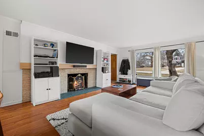 1170  Forest Ln, Brookfield, WI 53005 - Photo 2