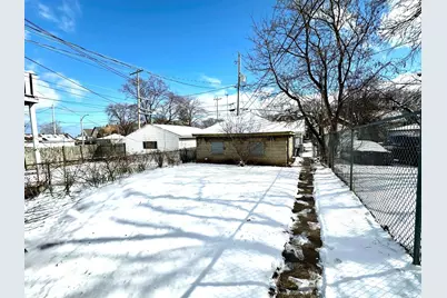 4090 N 7th St, Milwaukee, WI 53212 - Photo 20