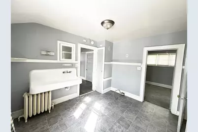 4090 N 7th St, Milwaukee, WI 53212 - Photo 8