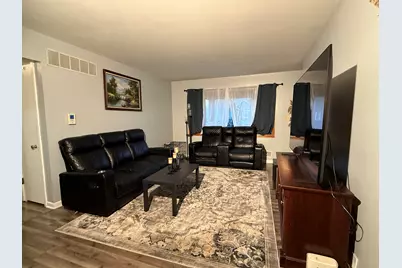 313 W Van Norman Ave, Milwaukee, WI 53207 - Photo 18