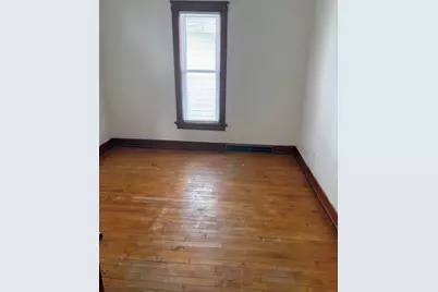 417 N 5th St, Manitowoc, WI 54220 - Photo 2