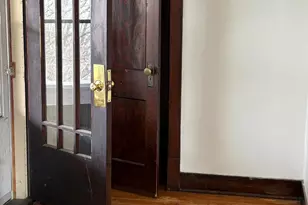 417 N 5th St, Manitowoc, WI 54220 - Photo 10