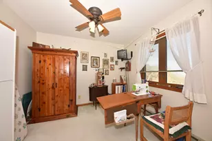 530 N Silverbrook Dr, West Bend, WI 53090 - Photo 14