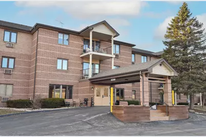 530 N Silverbrook Dr #D307, West Bend, WI 53090 - Photo 30