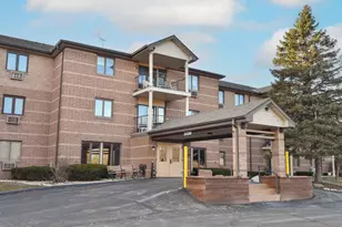 530 N Silverbrook Dr, West Bend, WI 53090 - Photo 30