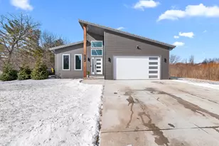 3318 Limerick Ln, Sheboygan, WI 53083 - Photo 48