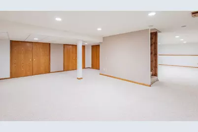 1300  Edgewood Ave, South Milwaukee, WI 53172 - Photo 30