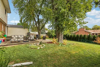 9035  W Morgan Ave, Milwaukee, WI 53228 - Photo 38