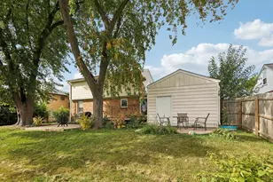 9035 W Morgan Ave, Milwaukee, WI 53228 - Photo 34