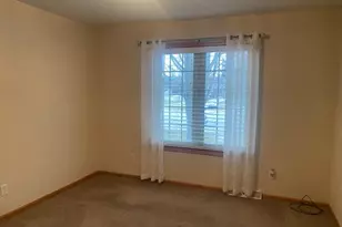 6925 Prince Dr, Racine, WI 53402 - Photo 16