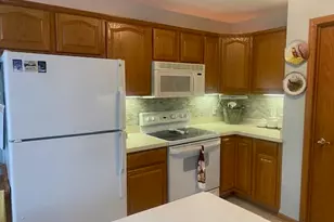 6925 Prince Dr, Racine, WI 53402 - Photo 6