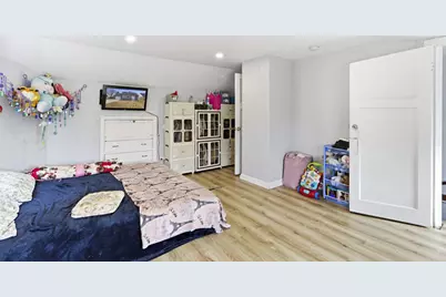 5525 N 52nd St, Milwaukee, WI 53218 - Photo 14