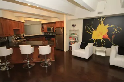 270 E Highland Ave #516, Milwaukee, WI 53202 - Photo 8