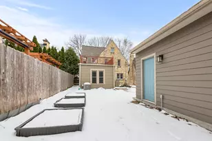 722 E Carlisle Ave, Whitefish Bay, WI 53217 - Photo 62