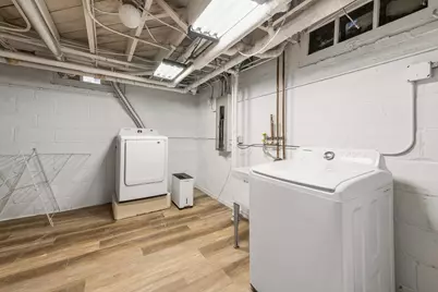 722 E Carlisle Ave, Whitefish Bay, WI 53217 - Photo 56