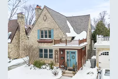 722 E Carlisle Ave, Whitefish Bay, WI 53217 - Photo 1