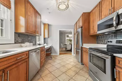 722 E Carlisle Ave, Whitefish Bay, WI 53217 - Photo 24