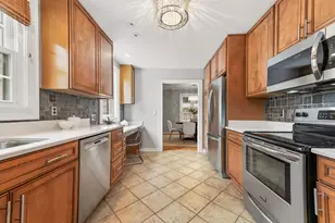 722 E Carlisle Ave, Whitefish Bay, WI 53217 - Photo 24