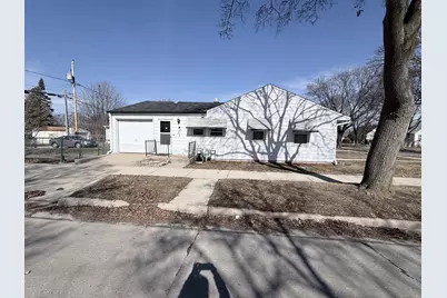 5701 N 79th St, Milwaukee, WI 53218 - Photo 14