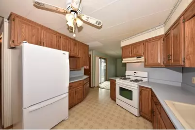 1620  Drexel Blvd, South Milwaukee, WI 53172 - Photo 12