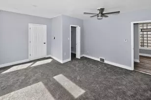 2356 N 1st St, Milwaukee, WI 53212 - Photo 22