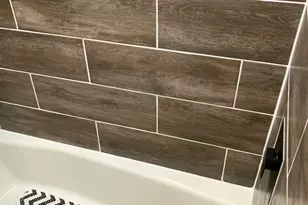 4611 N 46th St, Milwaukee, WI 53218 - Photo 8