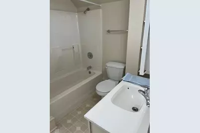 N89W16329  Cleveland Ave, Menomonee Falls, WI 53051 - Photo 28