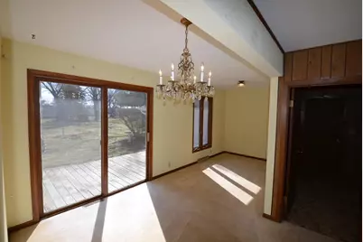 951 W Walworth Ave, Whitewater, WI 53190 - Photo 12