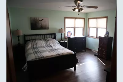 8126  61st Ave, Kenosha, WI 53142 - Photo 6