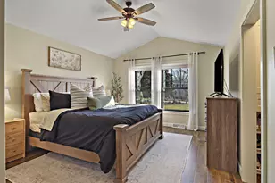 1212 Laurel Ln, Racine, WI 53139 - Photo 18