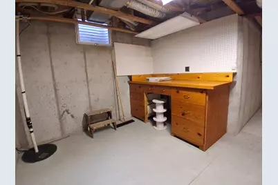 350  Hartford Sq, Hartford, WI 53027 - Photo 18