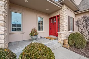 N35W23668 Auburn Ct, Pewaukee, WI 53072 - Photo 36