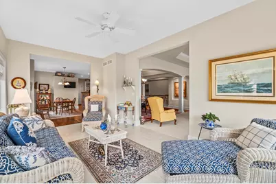 N35W23668  Auburn Ct, Pewaukee, WI 53072 - Photo 18