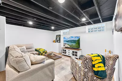 7413 W Ohio Ave, Milwaukee, WI 53219 - Photo 18