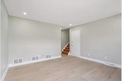 6301  13th Ave, Kenosha, WI 53143 - Photo 4