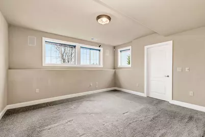 1183  Aspen Ct, Grafton, WI 53024 - Photo 32