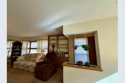 3335 N 95th St, Milwaukee, WI 53222 - Photo 10