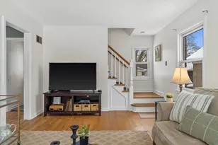 1929 W Marne Ave, Glendale, WI 53209 - Photo 10