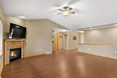 207  Tower Dr, Sheboygan Falls, WI 53085 - Photo 4