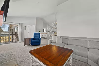 1723  State St #E43, Racine, WI 53182 - Photo 12