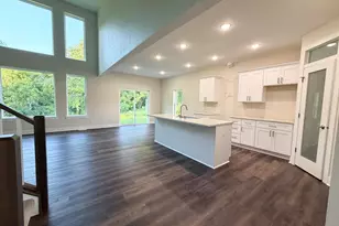 4733 Piper Ln, Racine, WI 53403 - Photo 2