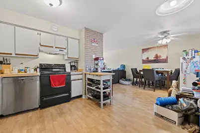 809  Ridgeway Dr, Pewaukee, WI 53072 - Photo 6