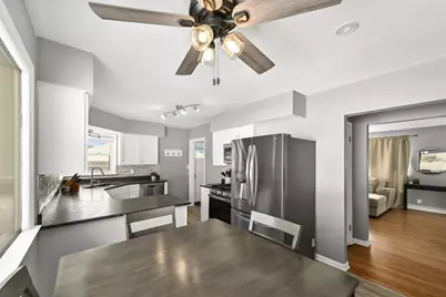 N85W17294  Lee Pl, Menomonee Falls, WI 53051 - Photo 8